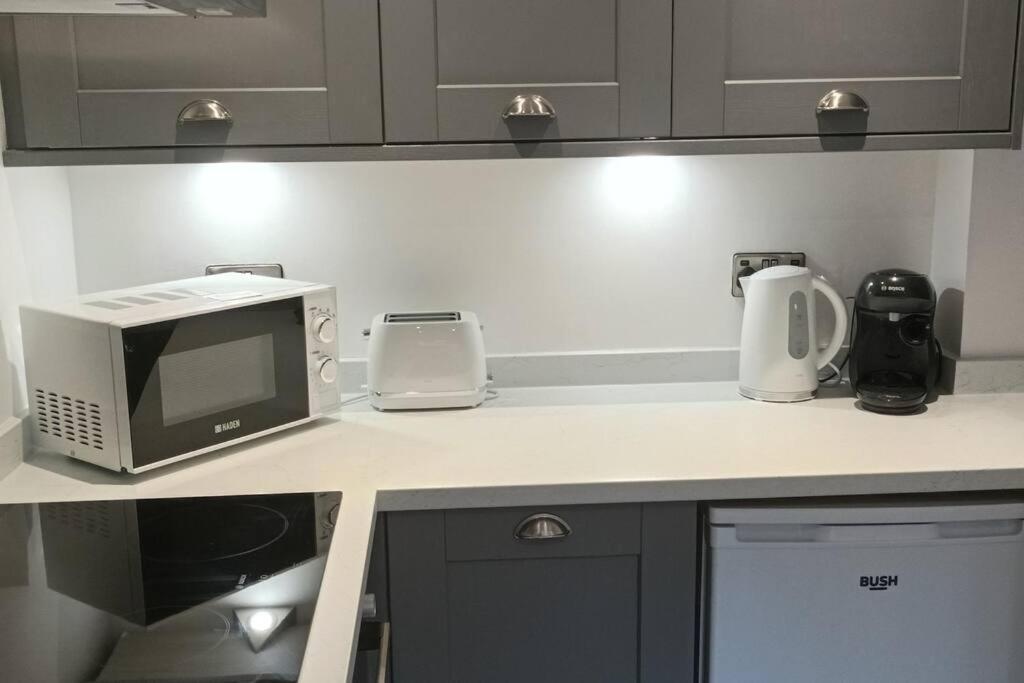 Juliet Beautiful 1 Bedroom, Central, Modern Space. دارلينجتون المظهر الخارجي الصورة